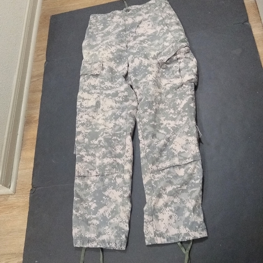PROPPER Army Combat Uniform camo cargo button fly trousers, S